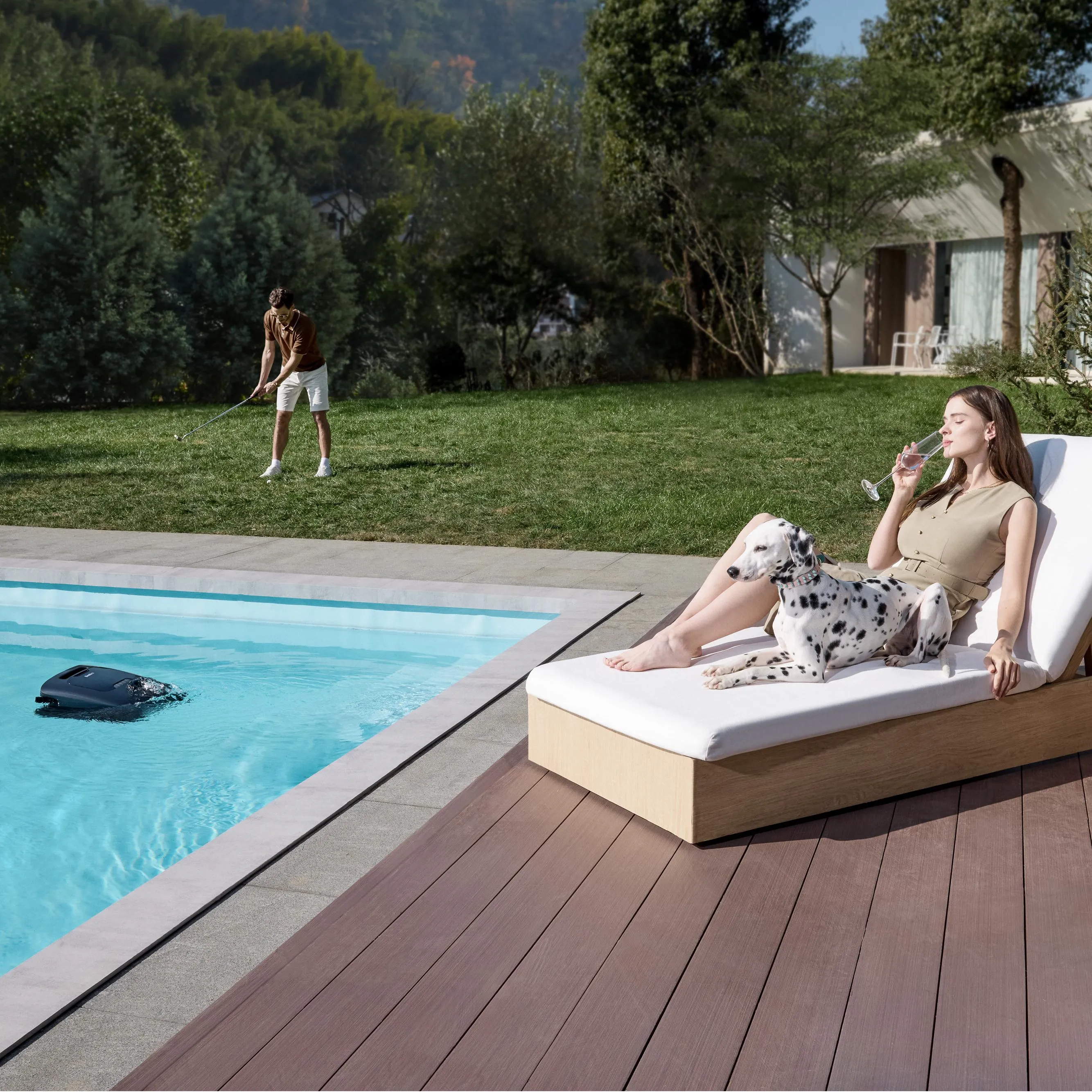 Beatbot AquaSense 2 Ultra eleven-motor cleaning system